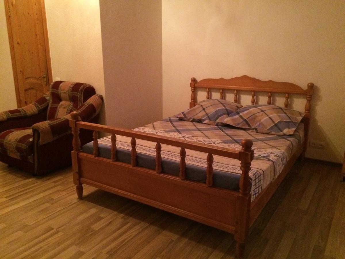 Mandarinoviy Sad Hotel Gagra Buitenkant foto