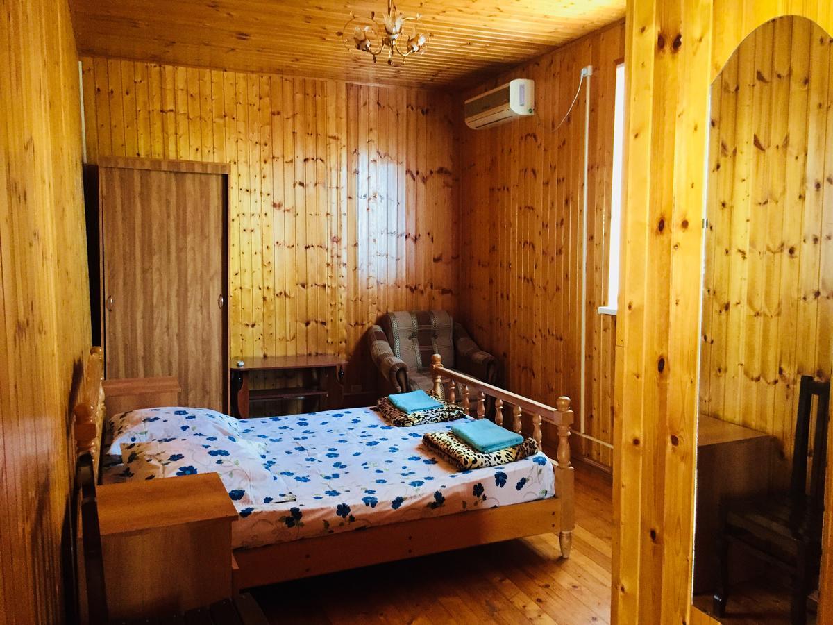 Mandarinoviy Sad Hotel Gagra Buitenkant foto